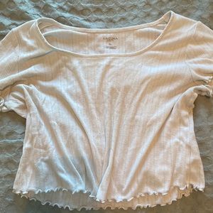 Ribbed Lettuce Hem top